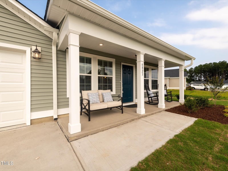 59 Ravibha Ct, Clayton, NC 27520