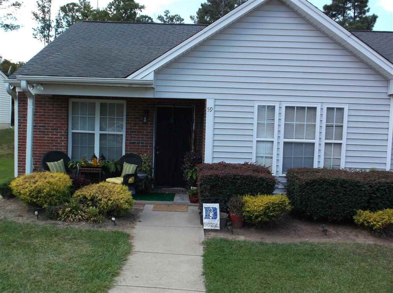 59 Towbridge St, Smithfield, NC 27577