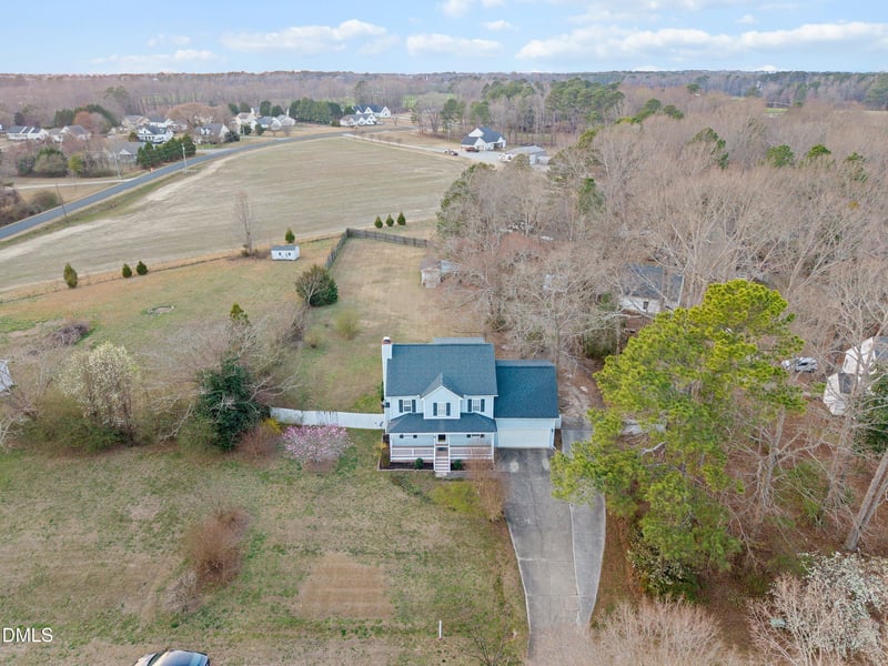 59 Troy Dr, Fuquay Varina, NC 27526