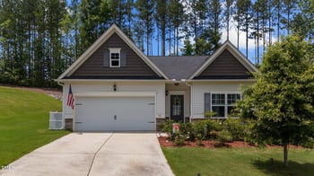 59 Winfield Manor Ct, Clayton, NC 27527