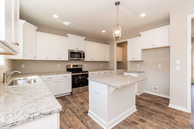 590 Long View Dr, Youngsville, NC 27596