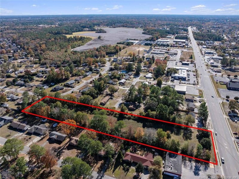 590 N Reilly Rd, Fayetteville, NC 28303