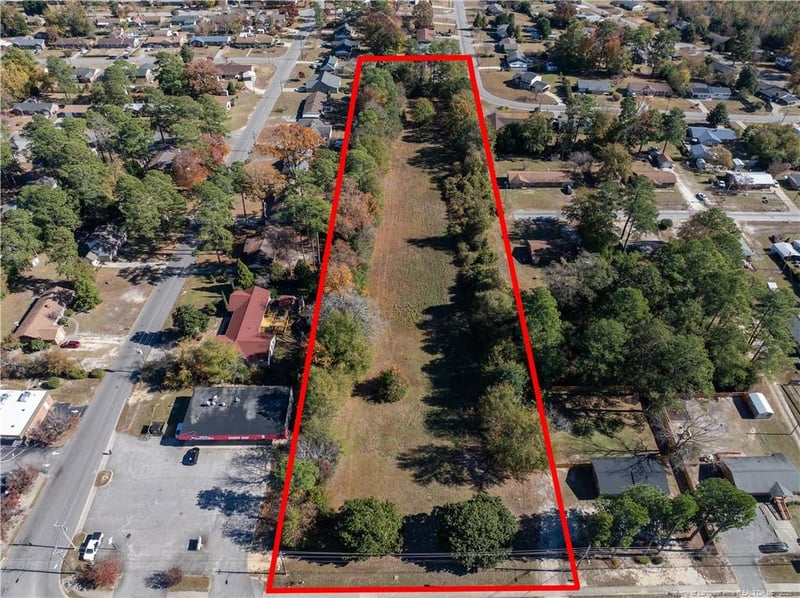 590 Reilly Rd, Fayetteville, NC 28303