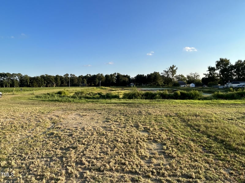 5900 Godwin Lake Rd, Benson, NC 27504