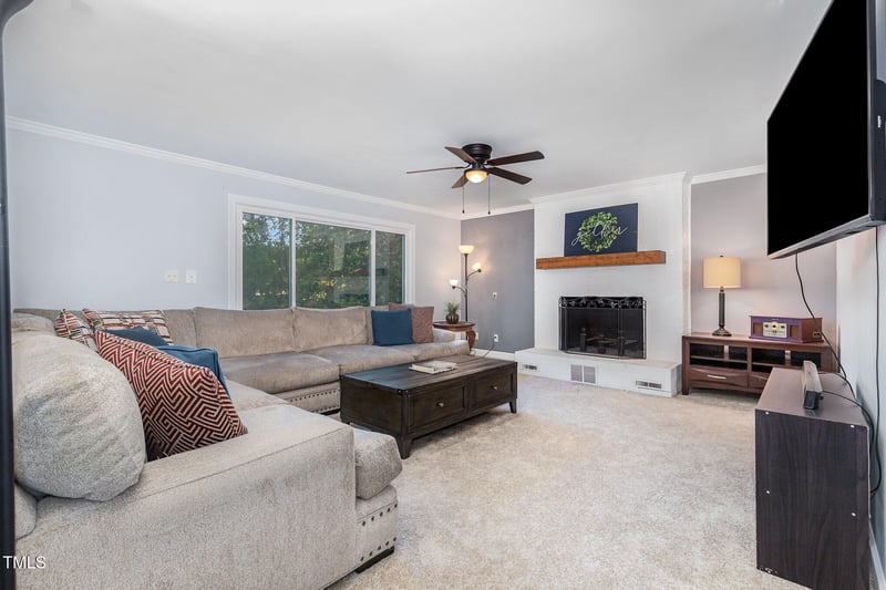 5900 Holly Dr, Raleigh, NC 27616