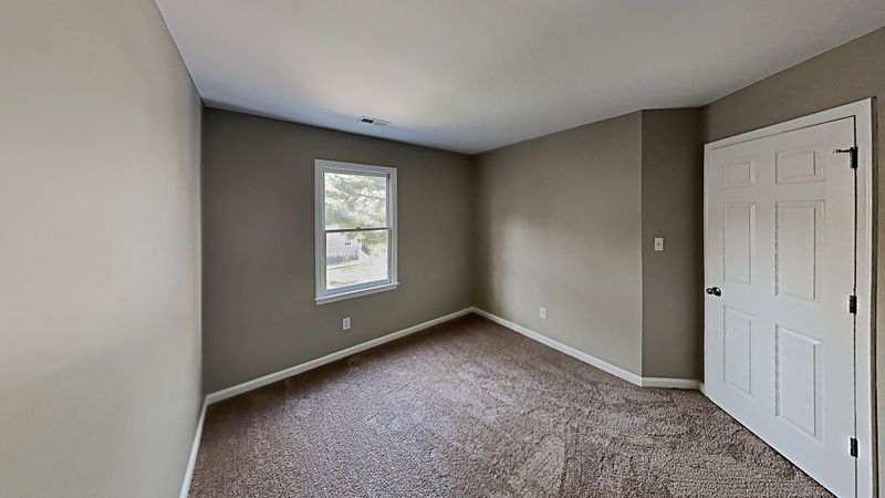 5900 Wateree Dr, Durham, NC 27713