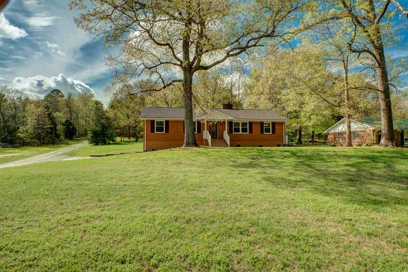 5901 Paragon Cir, Durham, NC 27712