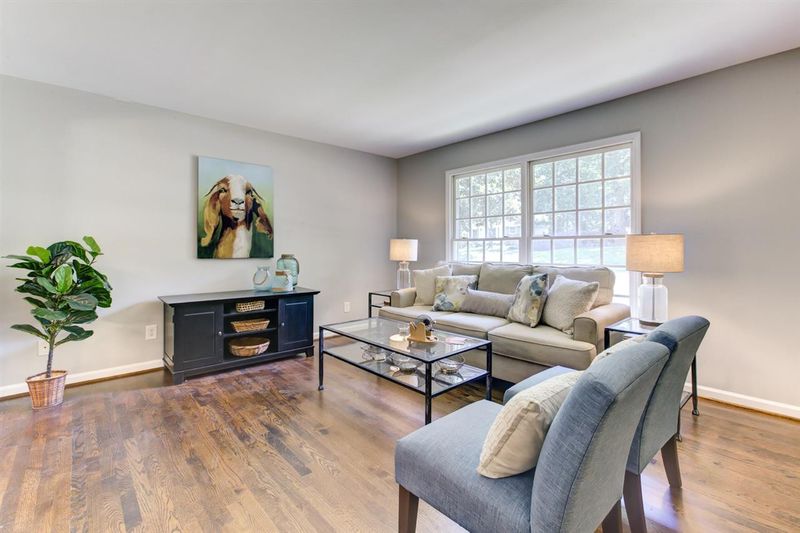 5901 Rangeley Dr, Raleigh, NC 27609