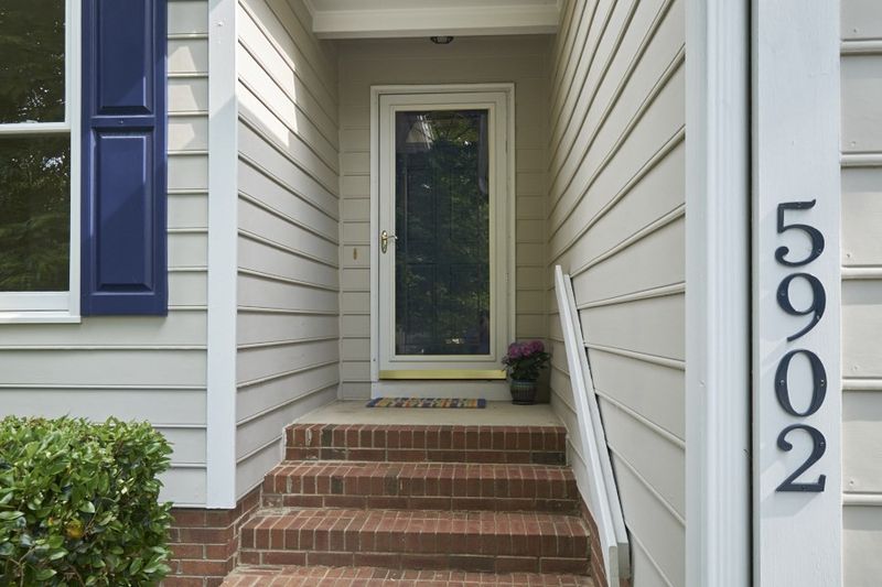 5902 Mountain Island Dr, Durham, NC 27713