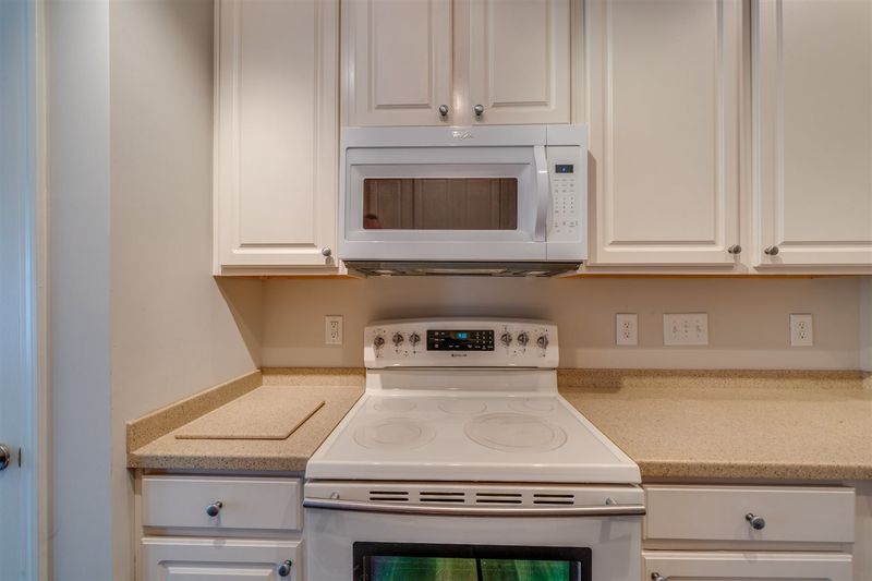 5904 Black Marble Ct, Raleigh, NC 27612