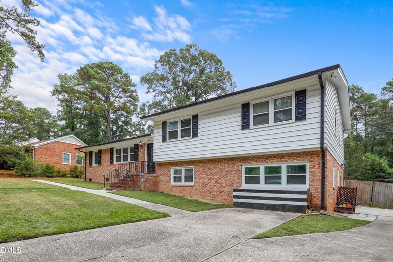 5904 Deblyn Ave, Raleigh, NC 27612