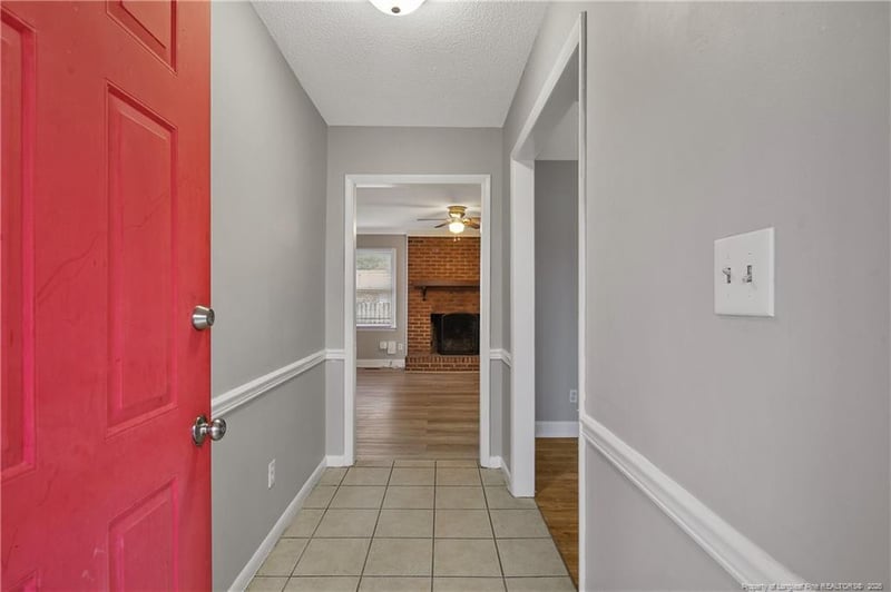 5904 Lake Terrace Ct, Fayetteville, NC 28304