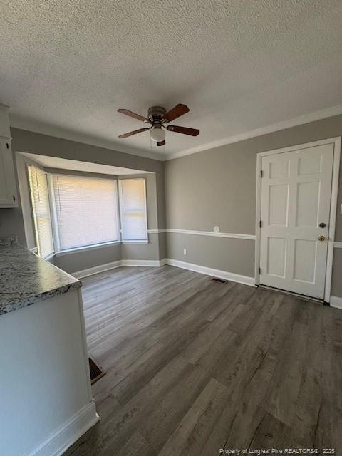 5904 Lake Terrace Ct, Fayetteville, NC 28304