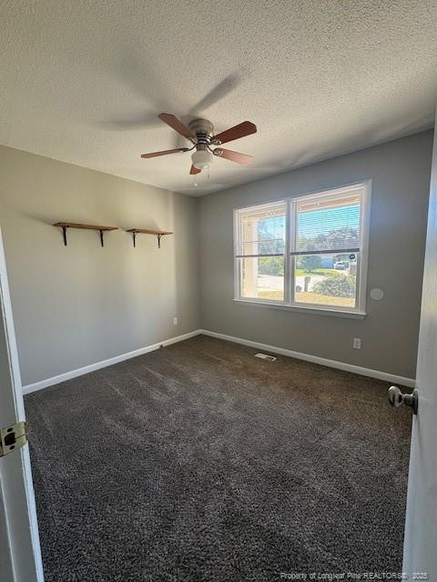 5904 Lake Terrace Ct, Fayetteville, NC 28304