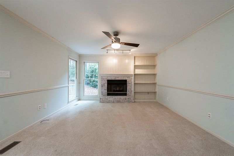 5905 Dunbarton Way, Raleigh, NC 27613