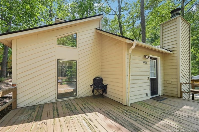 5905 Waters Edge Dr, Fayetteville, NC 28314