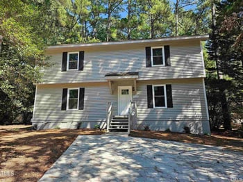 5906 Applewood Ln, Raleigh, NC 27609