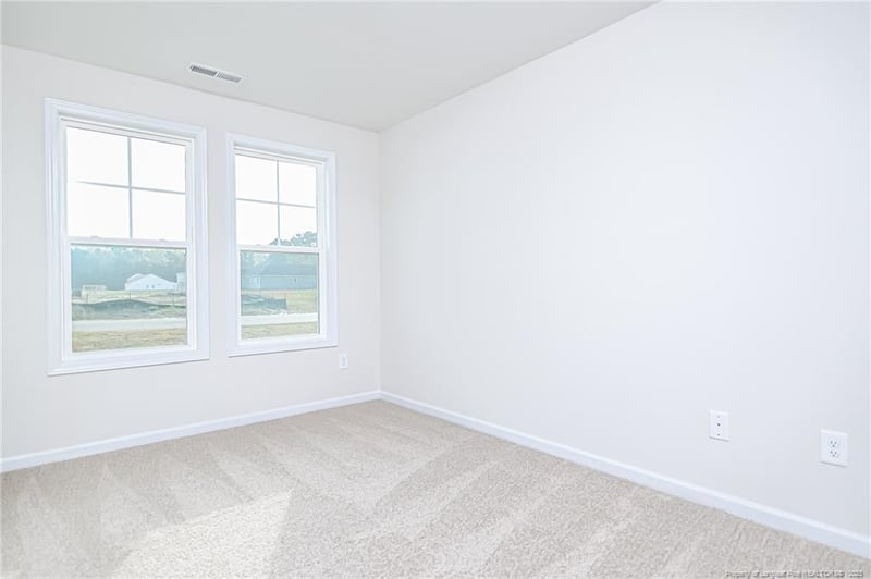 5906 Gator Way, Hope Mills, NC 28348