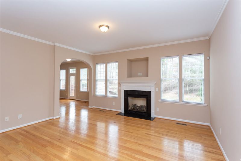 5907 Lyon Farm Dr, Durham, NC 27713