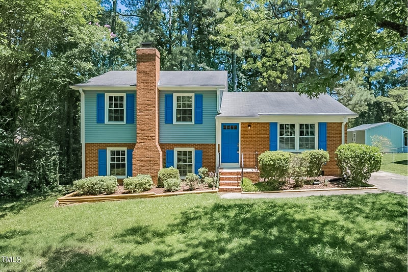 5908 Crepe Myrtle Ct, Raleigh, NC 27609