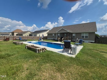 5908 Gentleman Dr, Hope Mills, NC 28348