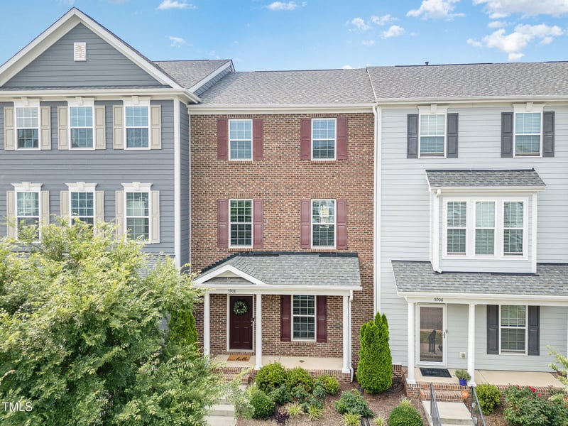 5908 Giddings St, Raleigh, NC 27616