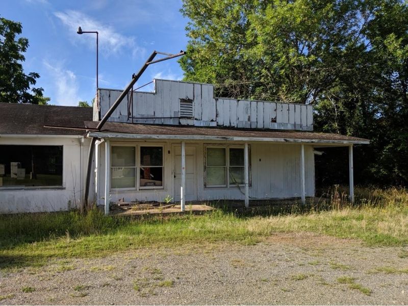 5908 S Nc Highway 62, Burlington, NC 27215