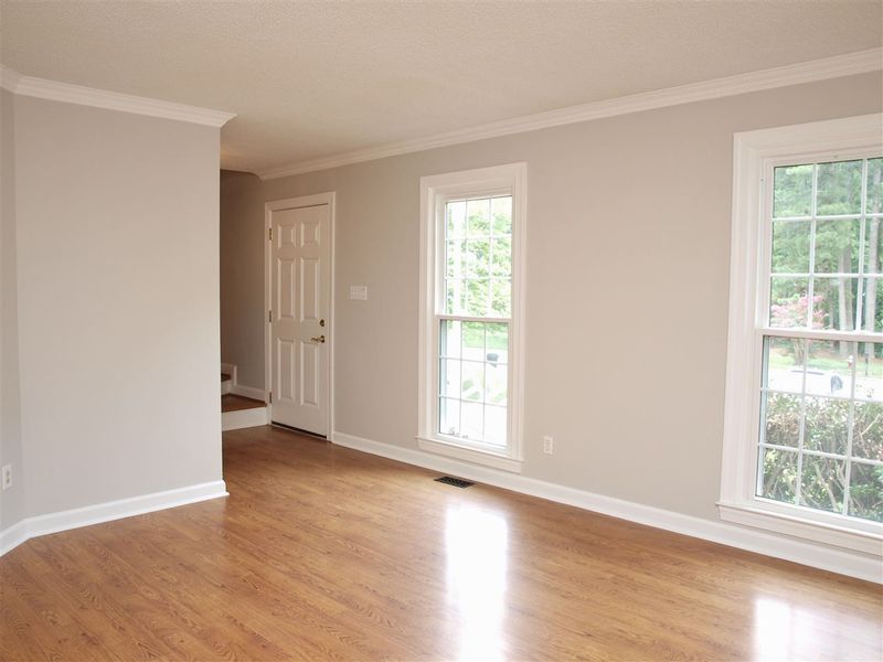 5908 Stable Ct, Raleigh, NC 27612