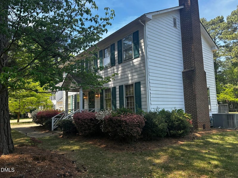 5908 Valley Estates Dr, Raleigh, NC 27612