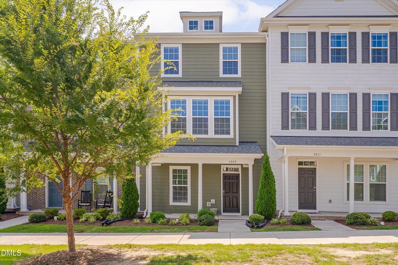 5909 Giddings St, Raleigh, NC 27616