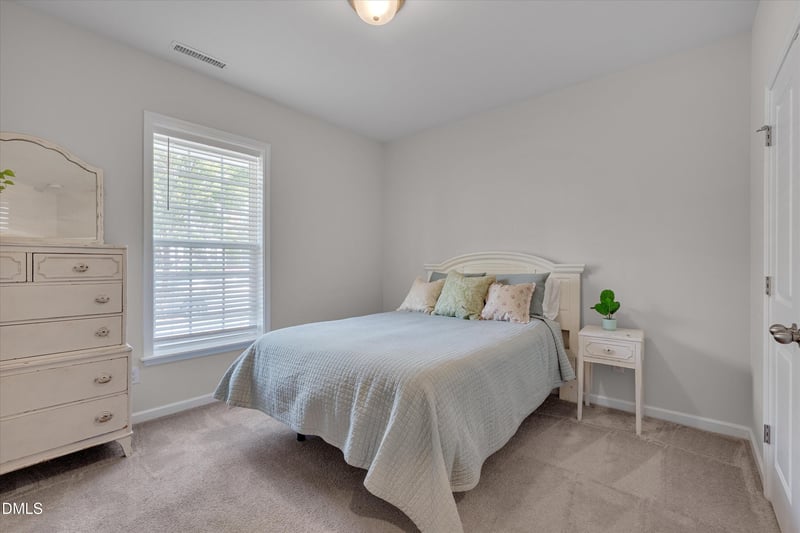 5909 Giddings St, Raleigh, NC 27616
