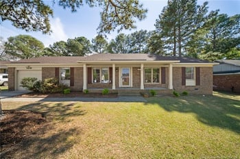 5909 Waterdale Ct, Fayetteville, NC 28304