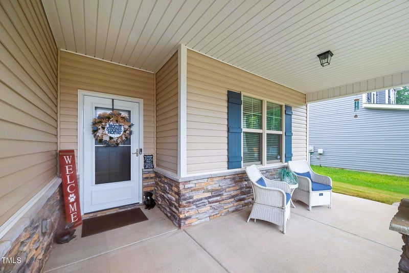 591 Atwood Dr, Clayton, NC 27520