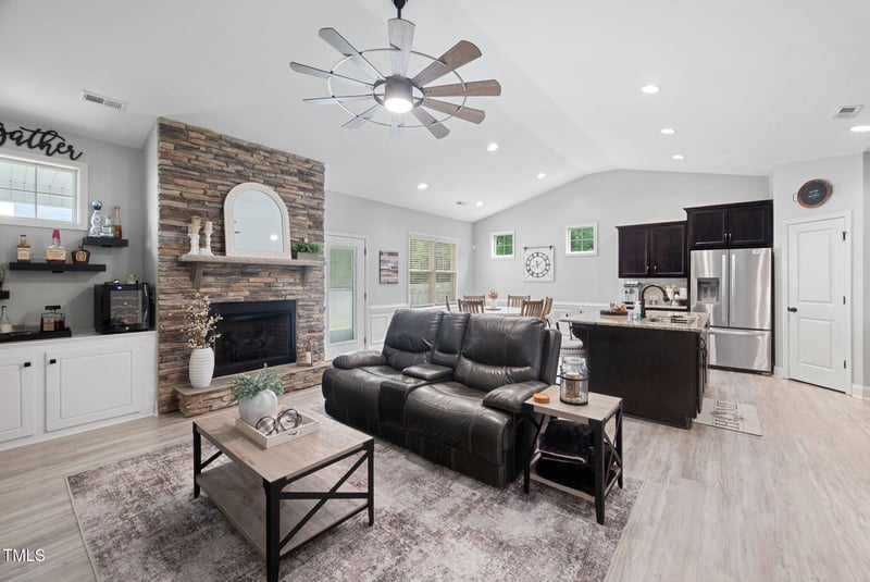 591 Atwood Dr, Clayton, NC 27520