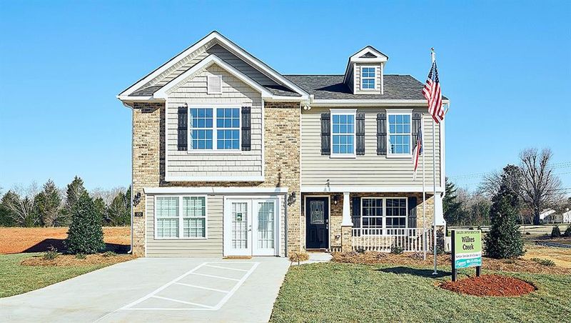 591 Spaulding St #182, Burlington, NC 27215