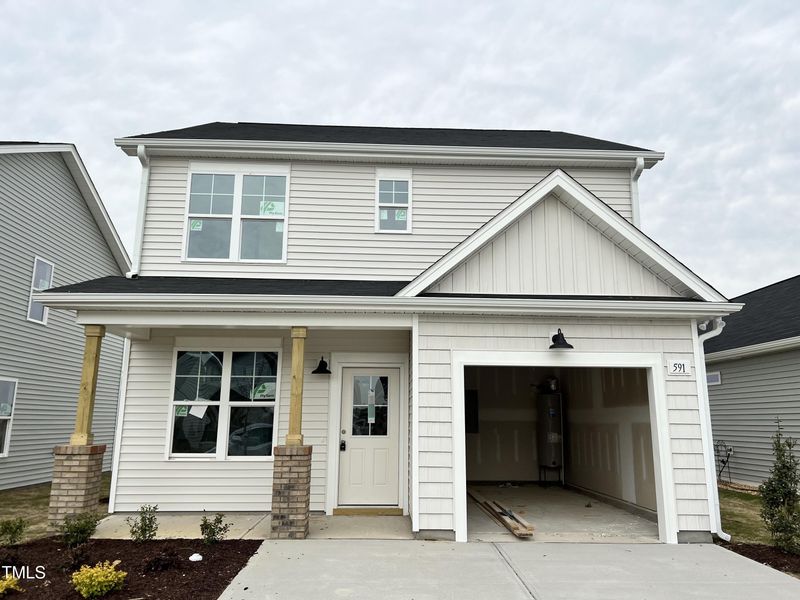 591 Sturgeon St, Smithfield, NC 27577