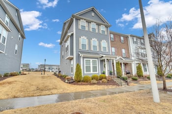 5910 Giddings St, Raleigh, NC 27616