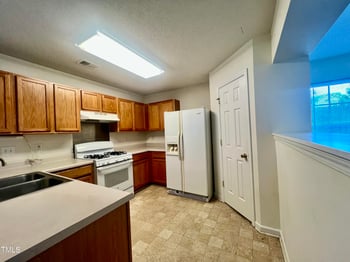 5911 Endsley Ct, Raleigh, NC 27610