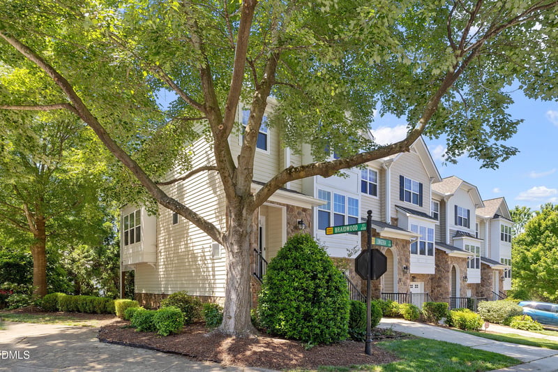 5911 Longeria , Raleigh, NC 27612