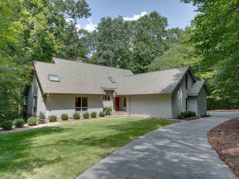 5911 Treetop Rg, Durham, NC 27705