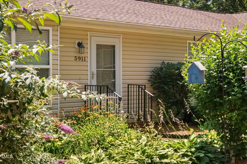 5911 Westcreek Pl, Raleigh, NC 27606