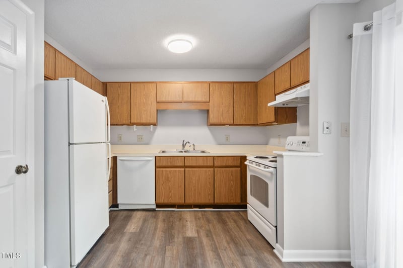 5911 Westcreek Pl, Raleigh, NC 27606