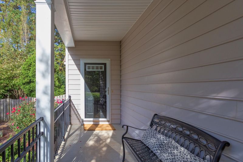 5912 Lacebark Ln, Durham, NC 27713