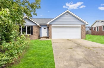 5912 Unaka Ct, Fayetteville, NC 28306