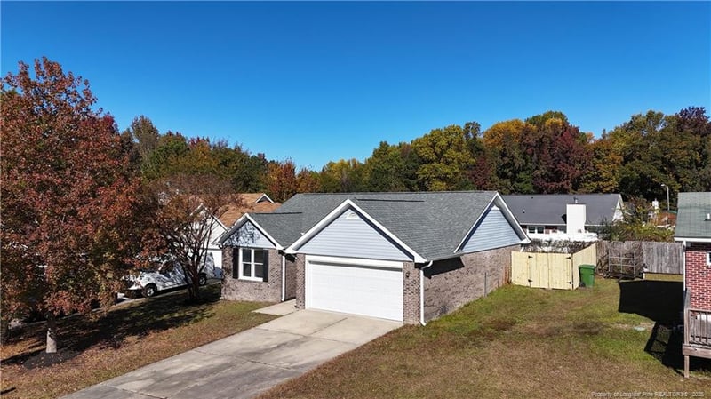 5912 Unaka Ct, Fayetteville, NC 28306