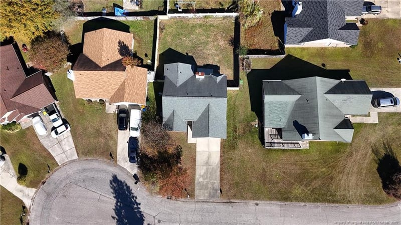 5912 Unaka Ct, Fayetteville, NC 28306