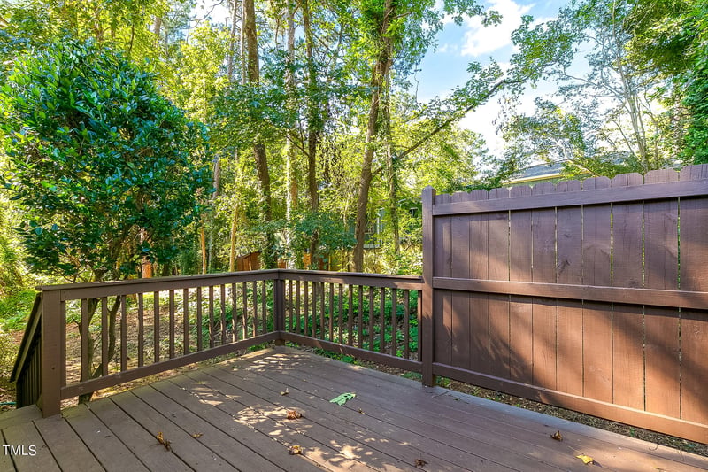 5913 Suncreek Ct, Raleigh, NC 27606