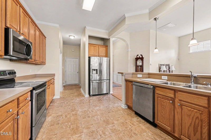 5914 Lyon Farm Dr, Durham, NC 27713