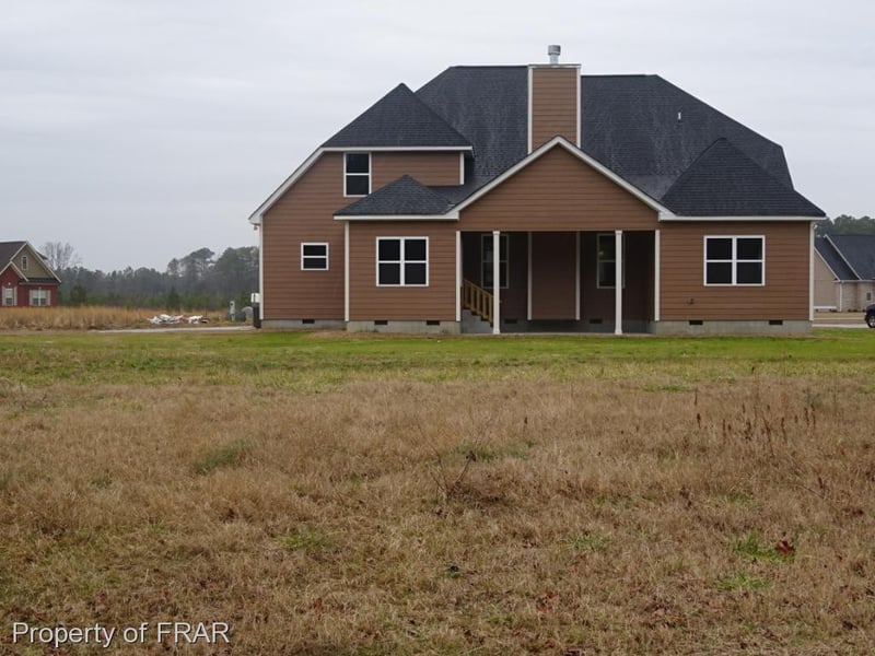 5915 Hirams Ct, Fayetteville, NC 28348