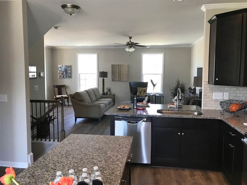 5916 Giddings St #2019, Raleigh, NC 27616